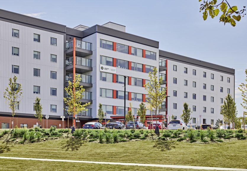 lakeridgegardenscarehome1